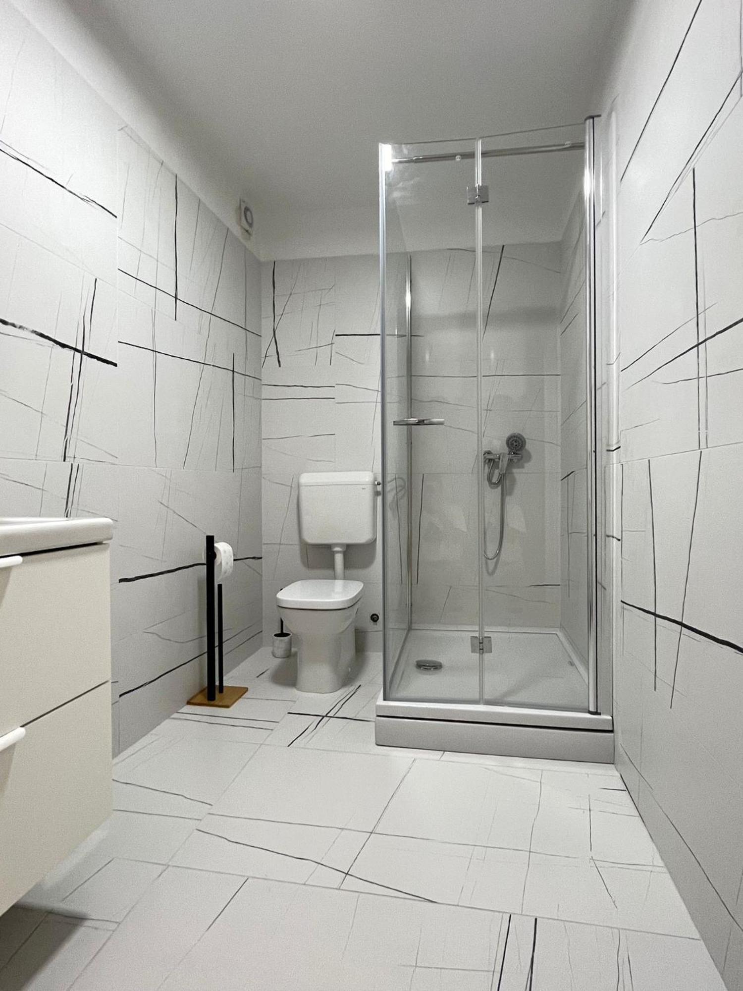 D&m Apartment *